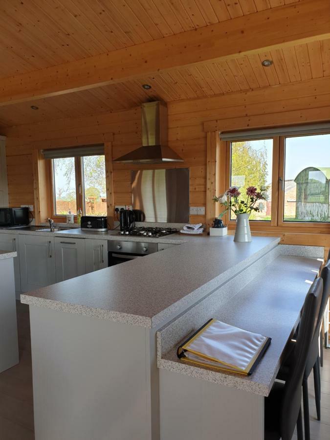 فيلا Ruth'S Retreat Country Retreat With Private Hot Tub شروزبري المظهر الخارجي الصورة